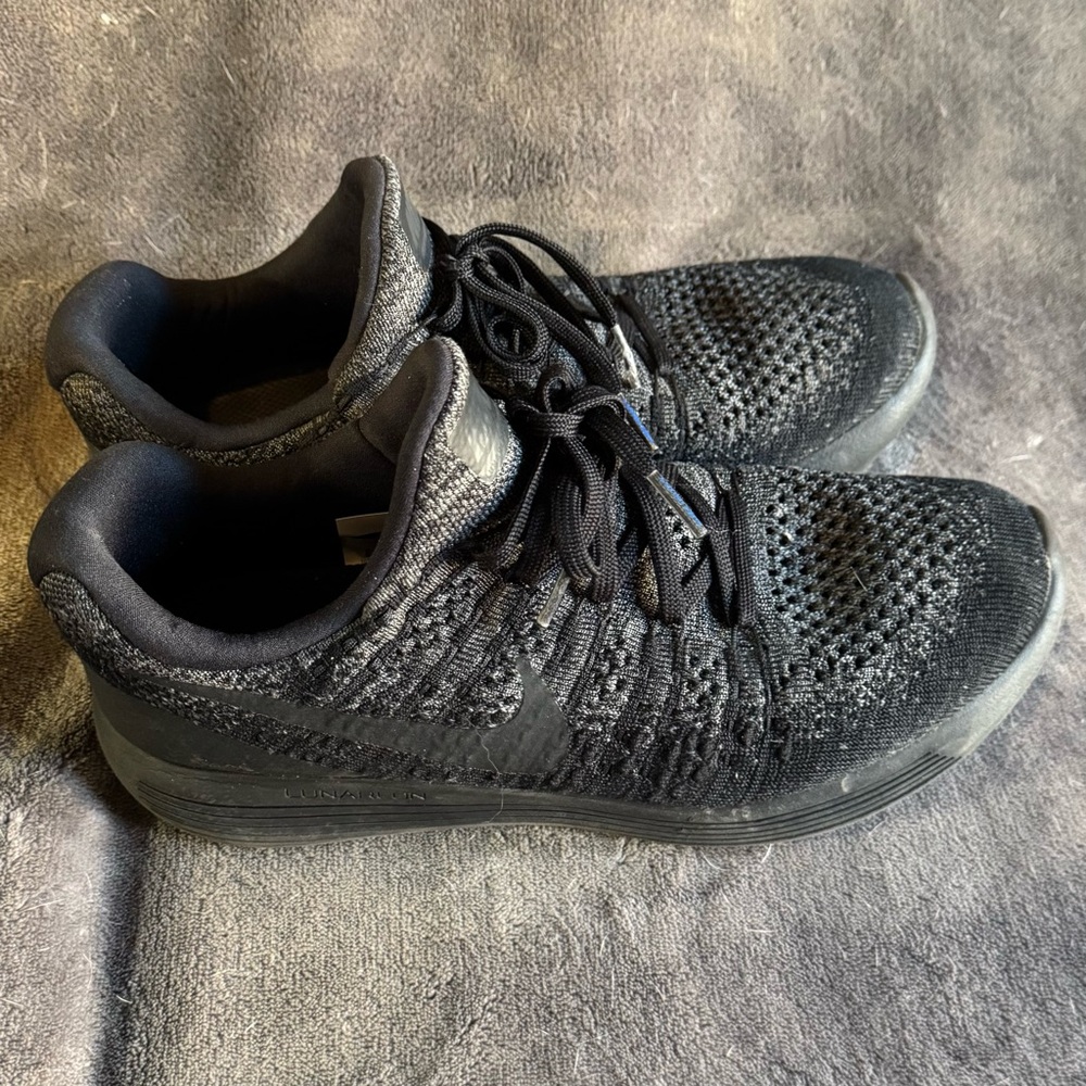 Nike Lunarlon knit running shoes